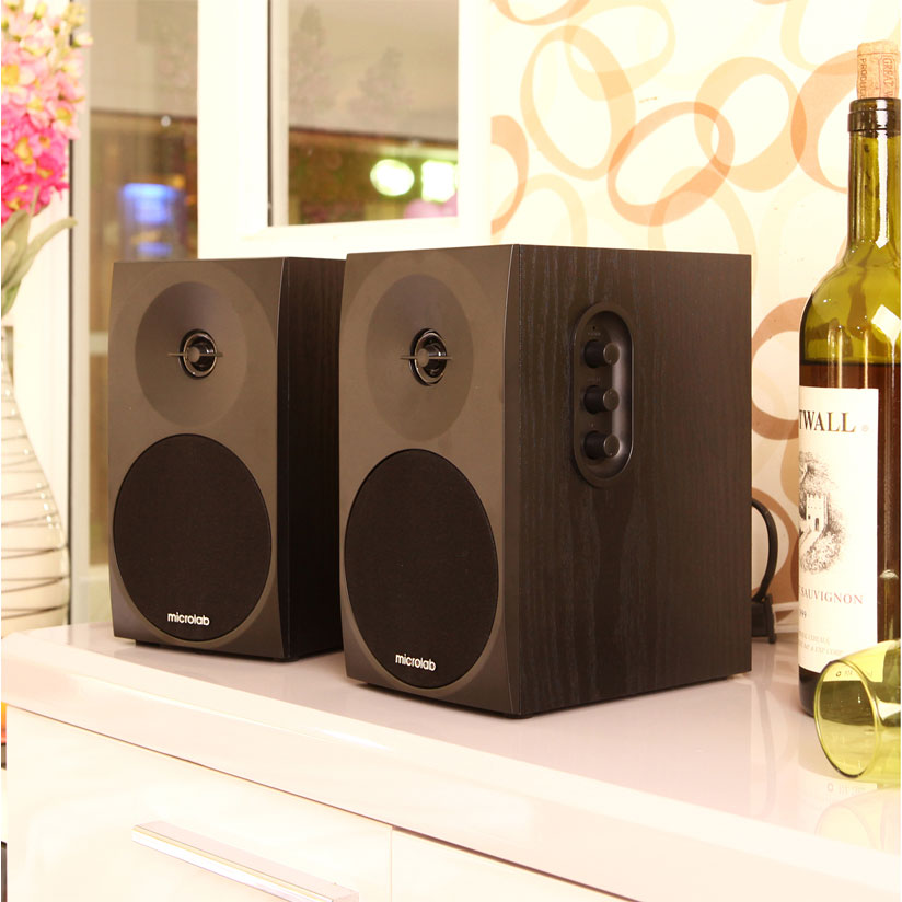 Microlab B70 Bluetooth Speaker