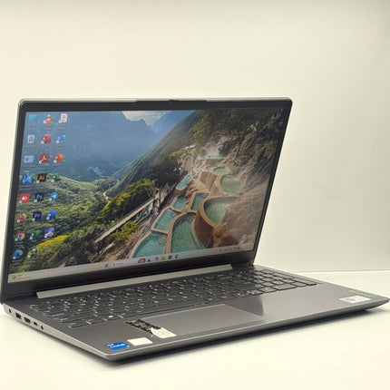 (USED) LENOVO IDEAPAD 3 (Core i5 1135G7 / 12GB DDR4 / M.2 256GB PCIe / 15.6" FHD Touch Screen)